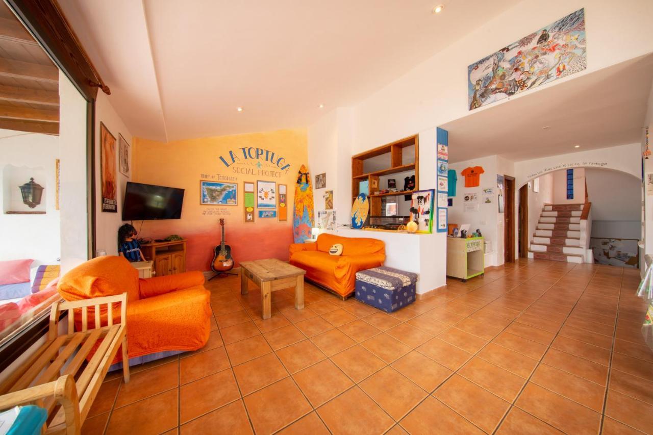 La Tortuga Hostel Costa Adeje  Exterior photo