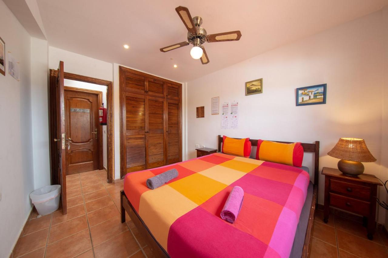 La Tortuga Hostel Costa Adeje  Exterior photo