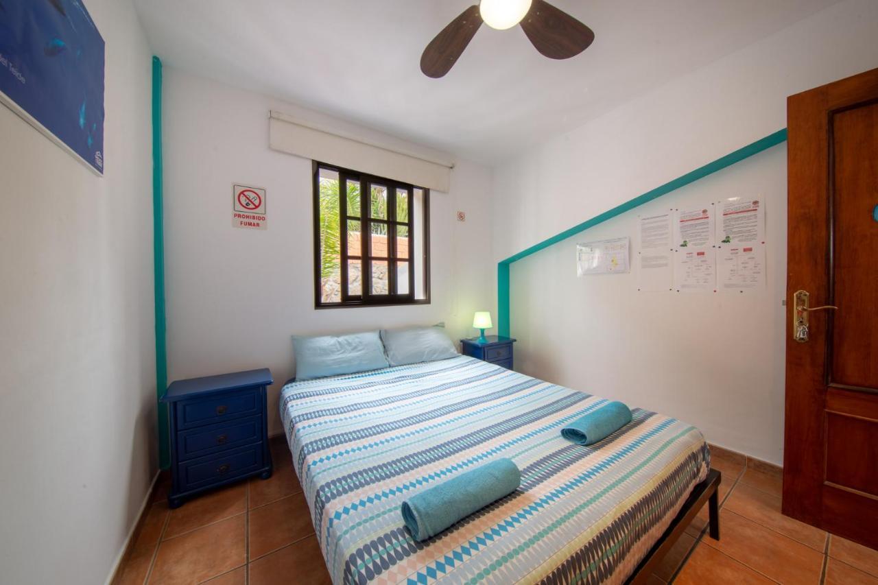 La Tortuga Hostel Costa Adeje  Exterior photo